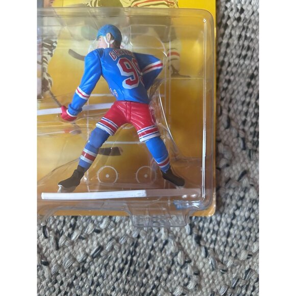 1998 NHL Starting Lineup Wayne Gretzky New York Rangers Action Figure - Picture 2 of 8